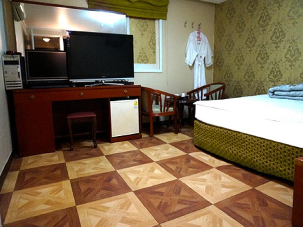J Motel Gwangalli Busan Eksteriør billede