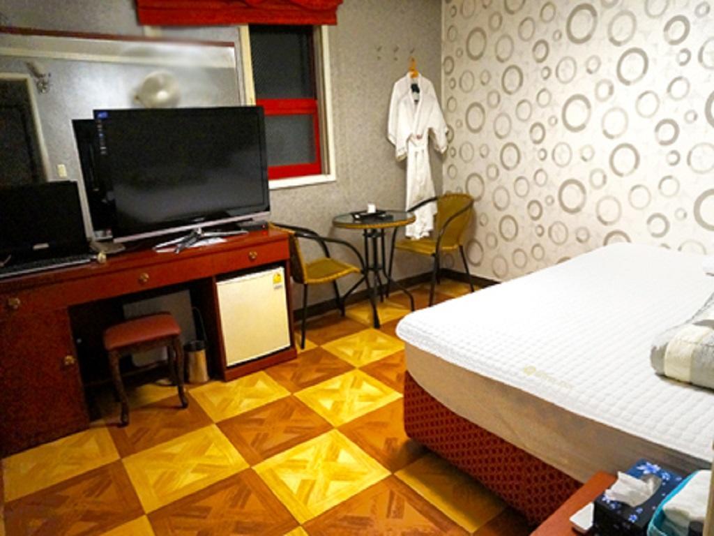 J Motel Gwangalli Busan Eksteriør billede